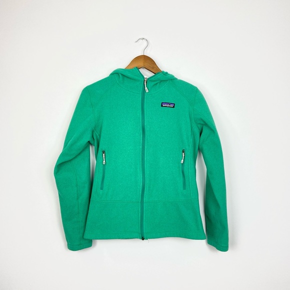 Patagonia Tops - Patagonia Green Zip up Hoodie